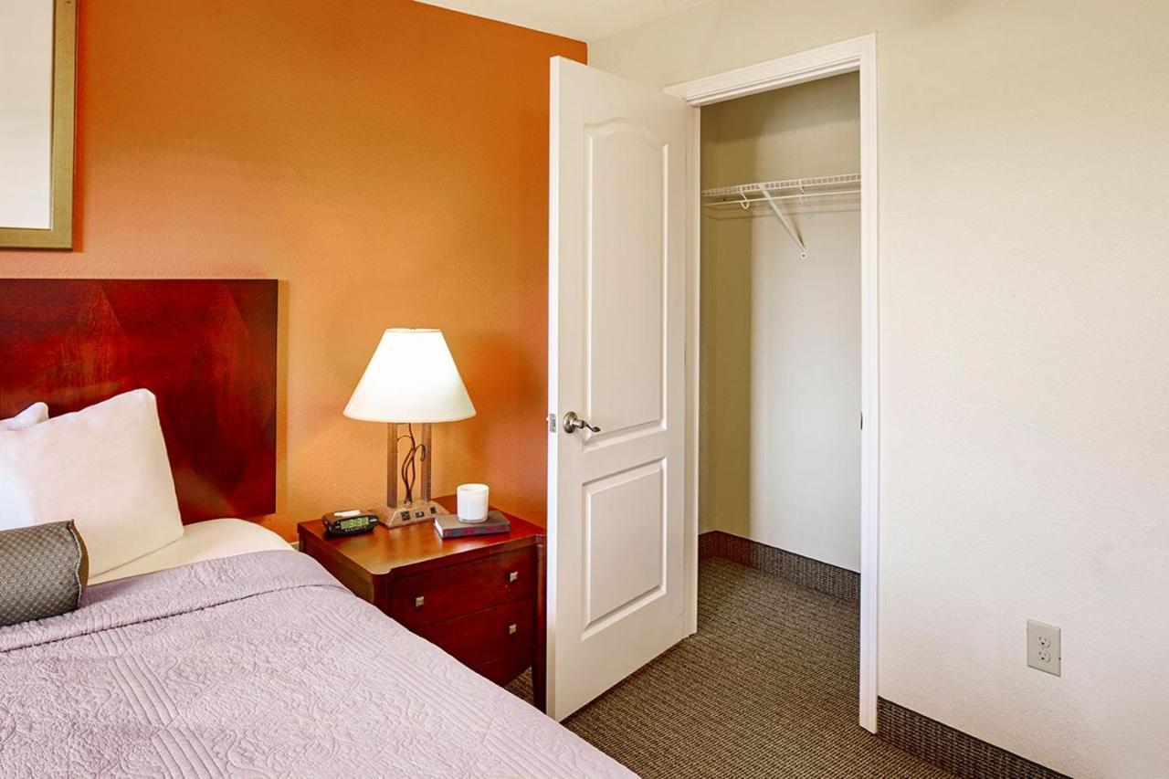 Affordable Suites Мурсвілл Екстер'єр фото