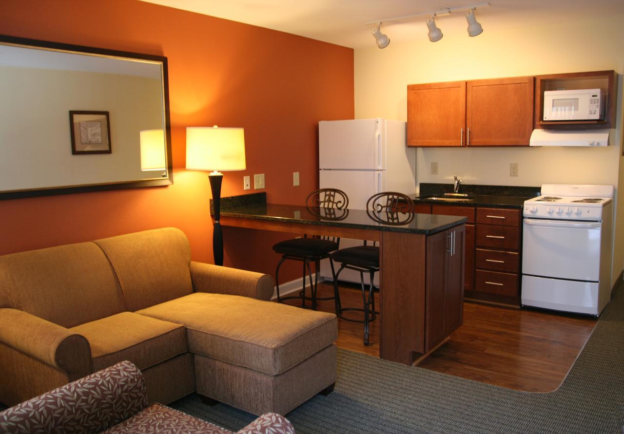 Affordable Suites Мурсвілл Екстер'єр фото